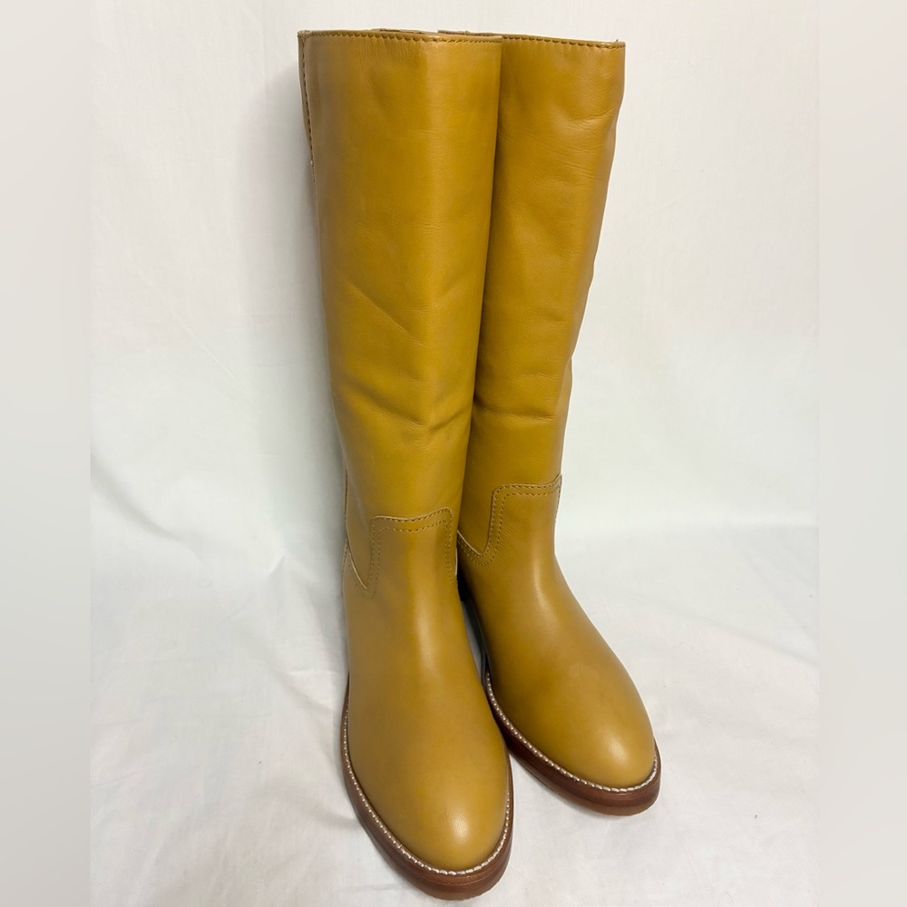 NEW. Frye Camryn Leather Boots Banana - Picture 5 of 14